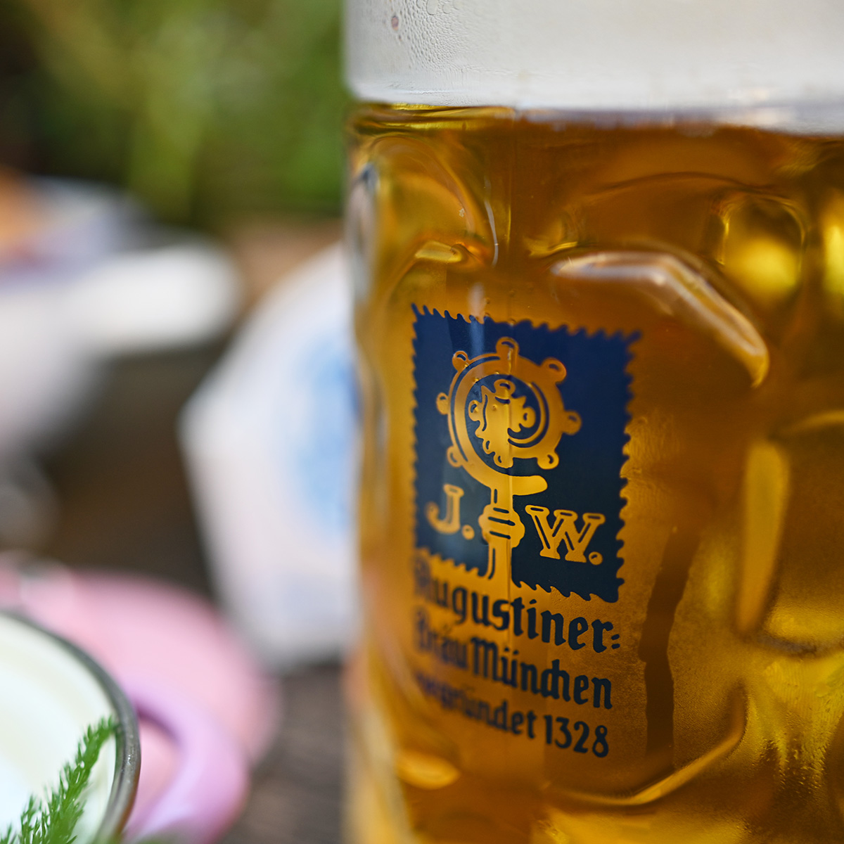 Augstiner Mass im Biergarten