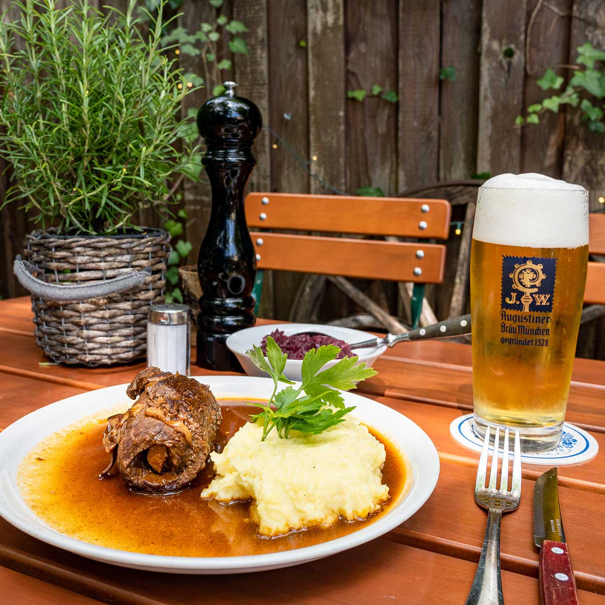 Rouladen im Biergarten